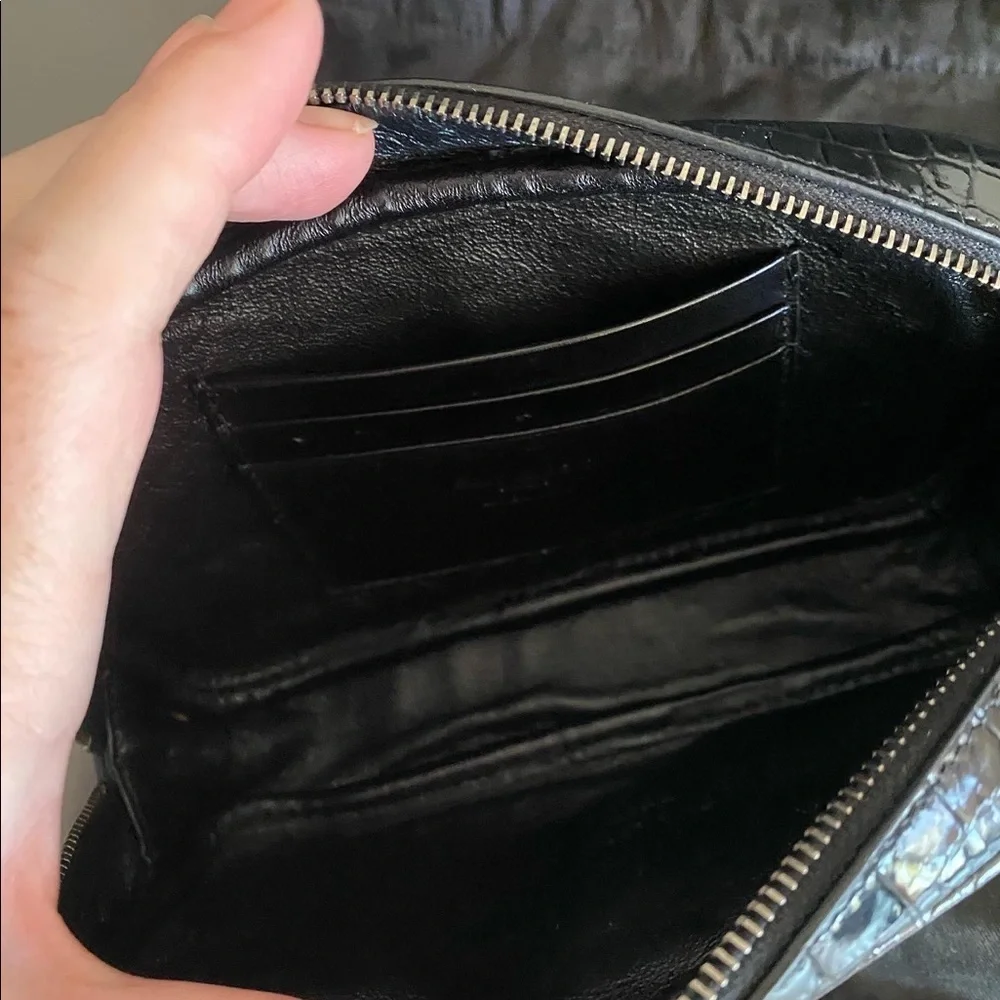 ❌SOLD❌Yves Saint Laurent Mini Lou Croc - Picture 7 of 8